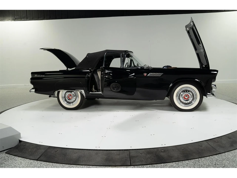 1955 Ford Thunderbird 1st Gen - Image 29 of 31