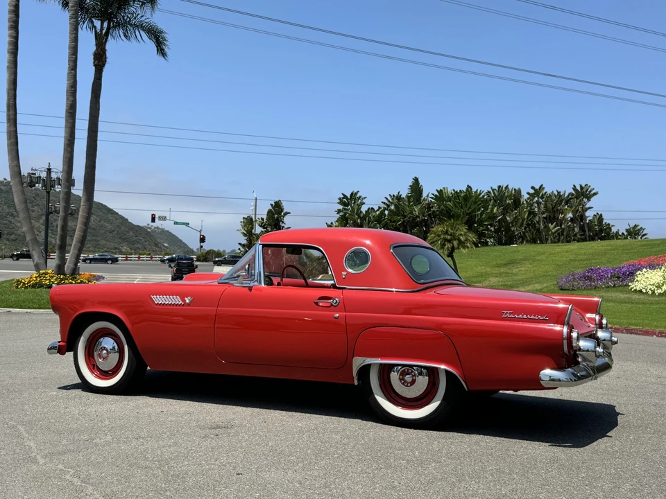 1955 Ford Thunderbird 1st Gen - Image 26 of 31