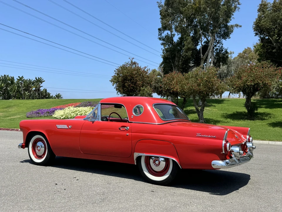 1955 Ford Thunderbird 1st Gen - Image 24 of 31
