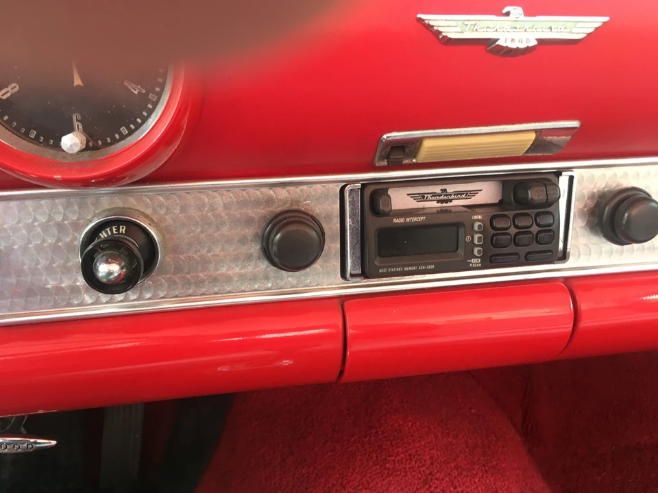 1955 Ford Thunderbird 1st Gen - Image 29 of 31