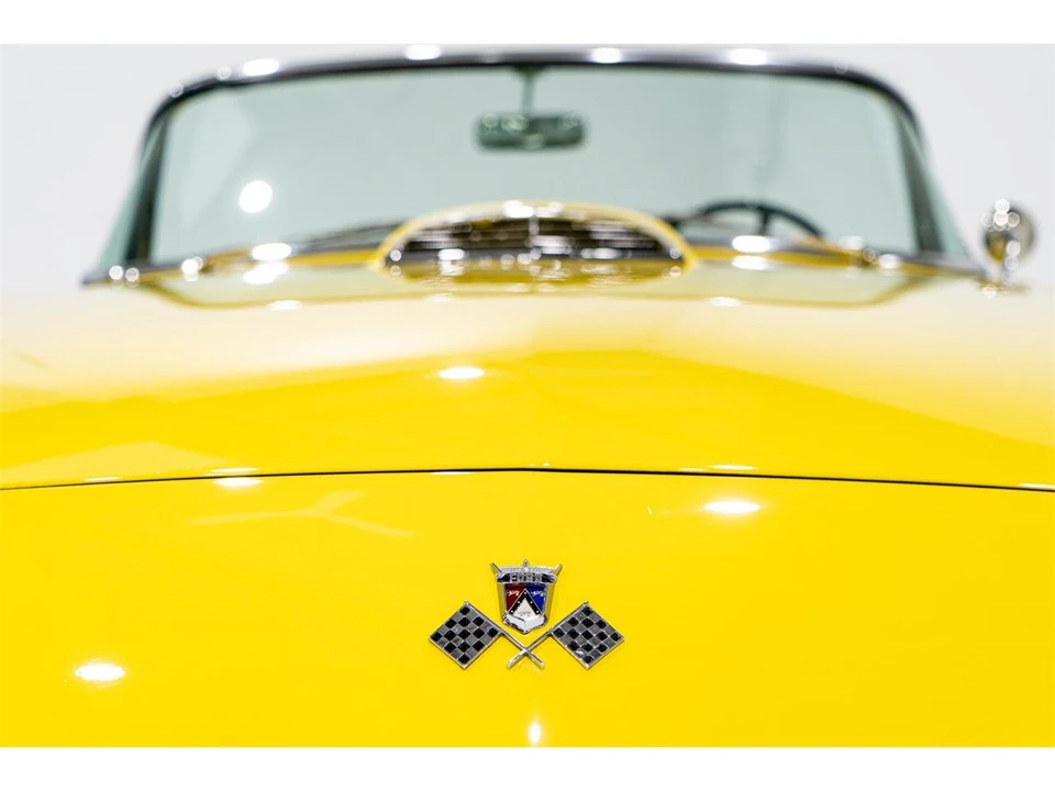 1955 Ford Thunderbird 1st Gen - Image 30 of 31
