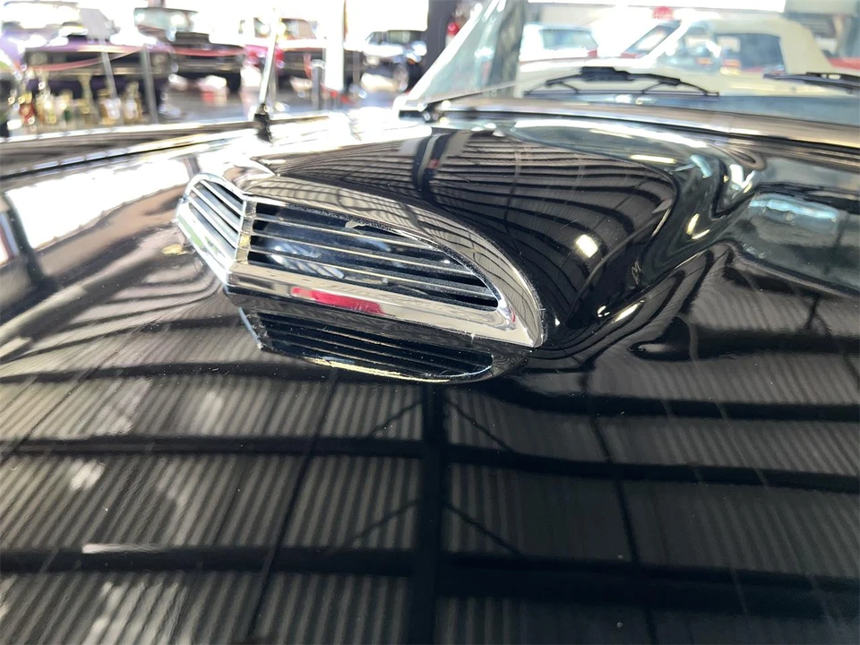 1955 Ford Thunderbird 1st Gen - Image 10 of 22