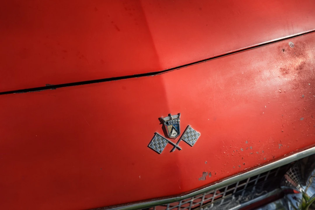 1955 Ford Thunderbird 1st Gen - Image 24 of 31