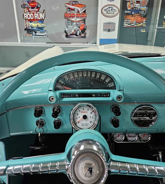 1955 Ford Customline - Image 17 of 20
