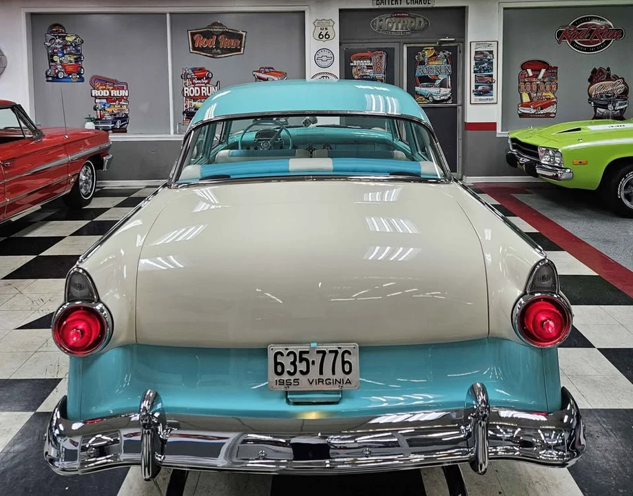 1955 Ford Customline - Image 8 of 20