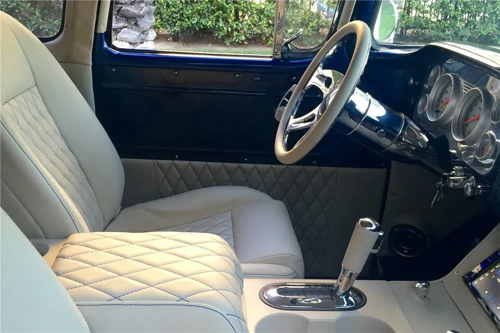 1955 GMC Carryall Suburban 3rd Gen - Image 4 of 6