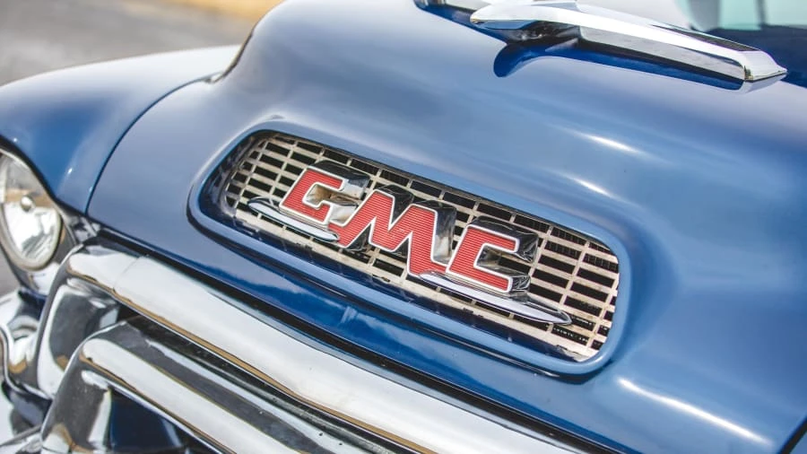 1955 GMC Suburban 4th Gen - Image 9 of 20