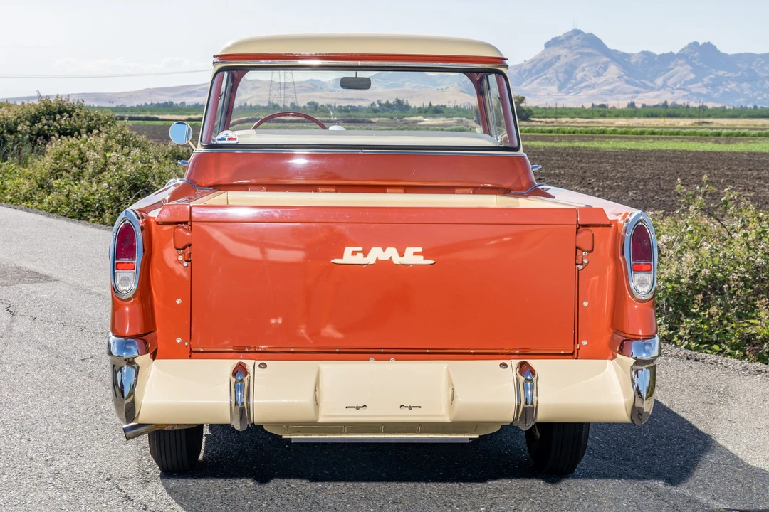 1955 GMC Suburban 4th Gen - Image 7 of 31
