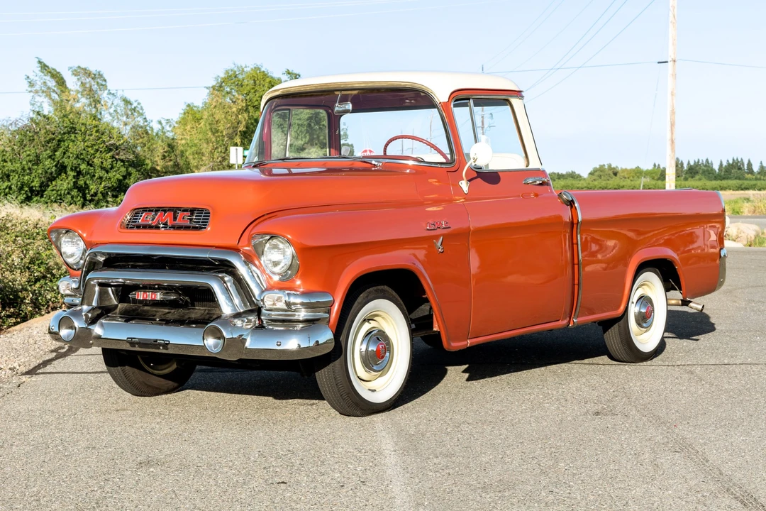 1955 GMC Suburban 4th Gen - Image 2 of 31