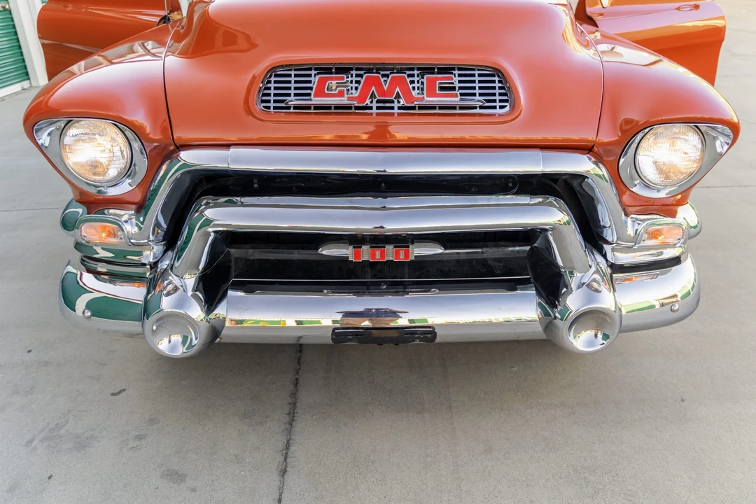 1955 GMC Suburban 4th Gen - Image 29 of 31