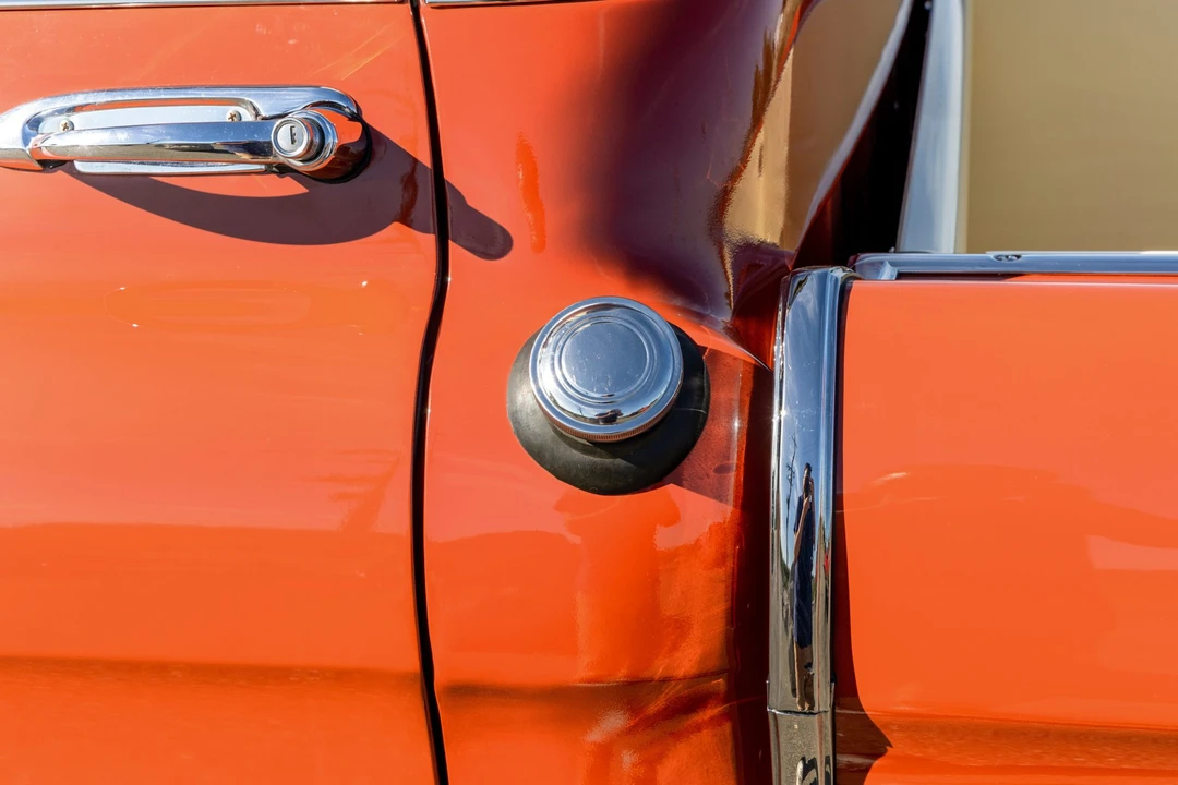 1955 GMC Suburban 4th Gen - Image 13 of 31