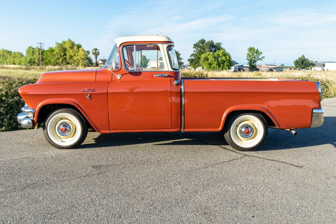 1955 GMC Suburban 4th Gen - Image 10 of 31