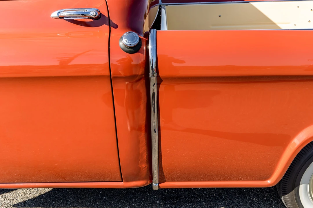 1955 GMC Suburban 4th Gen - Image 14 of 31