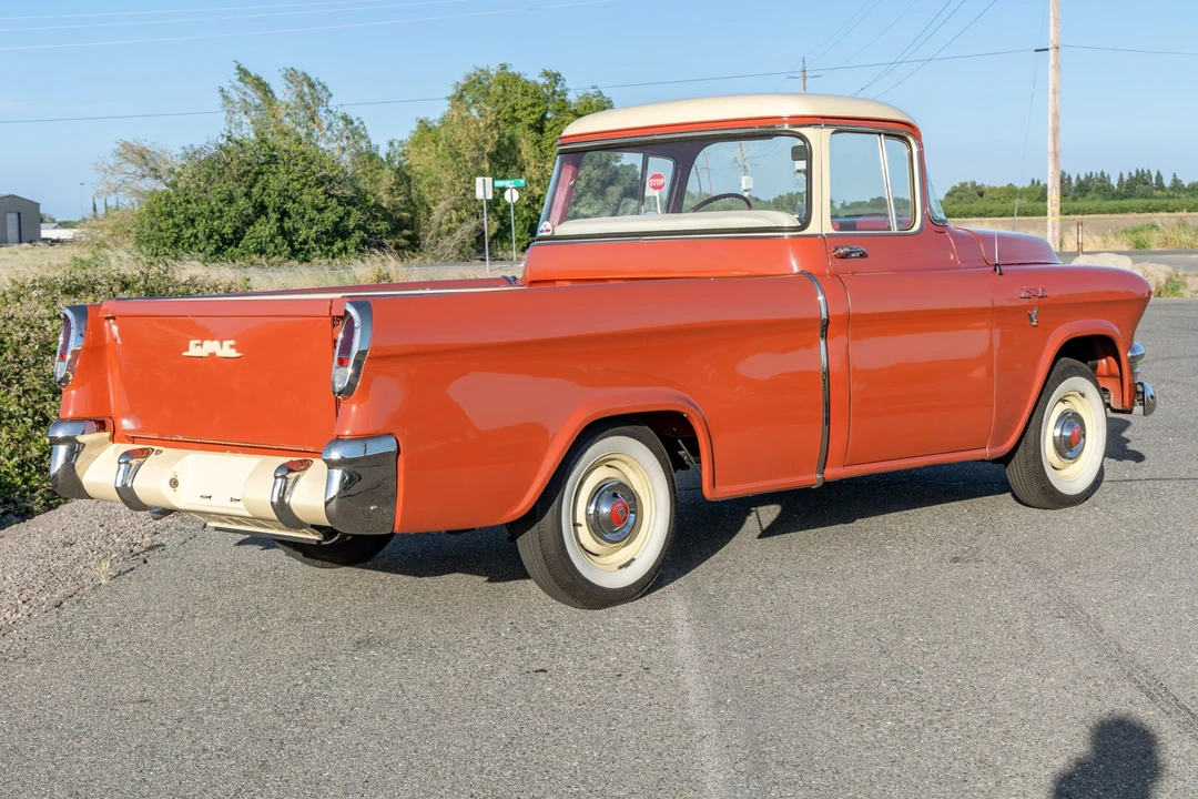 1955 GMC Suburban 4th Gen - Image 6 of 31