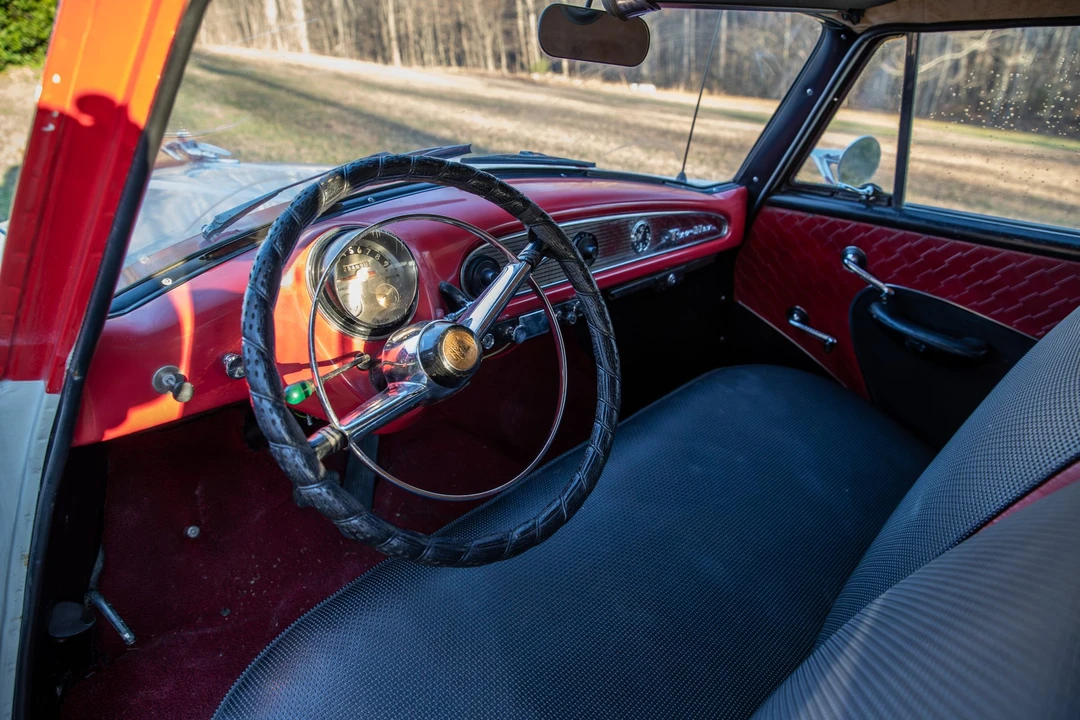 1955 Hudson - Image 16 of 31