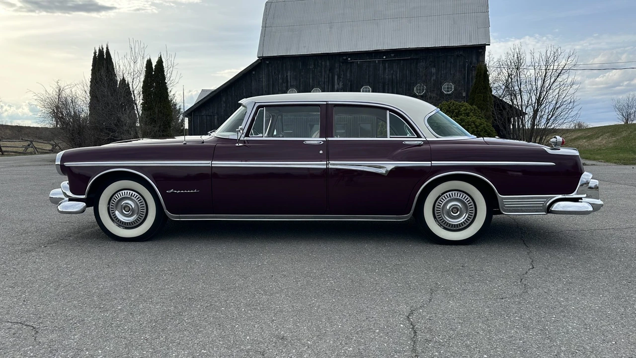 1955 Chrysler Imperial 2nd Gen - Image 11 of 31
