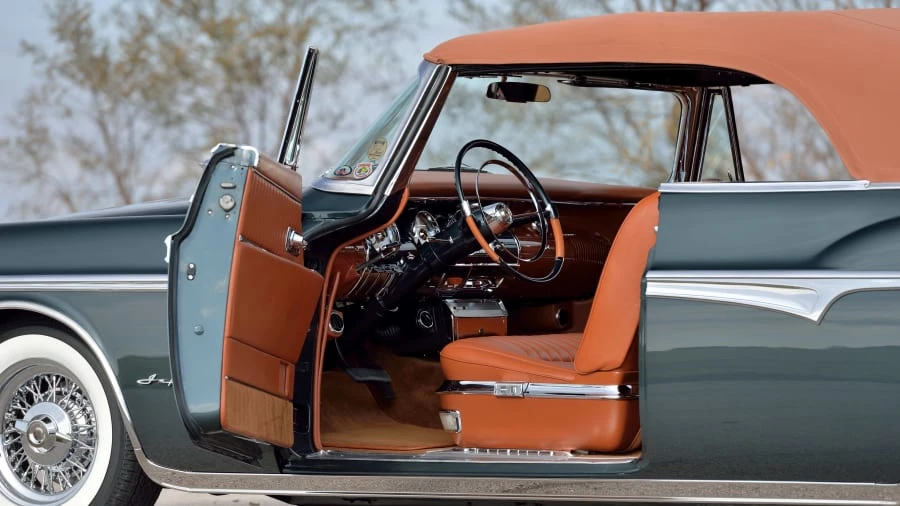 1955 Imperial - Image 20 of 30