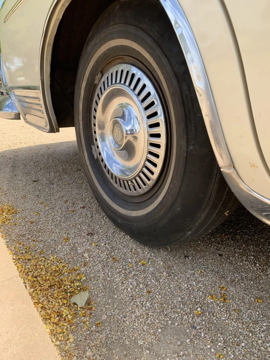 1955 Chrysler Imperial 2nd Gen - Image 27 of 31