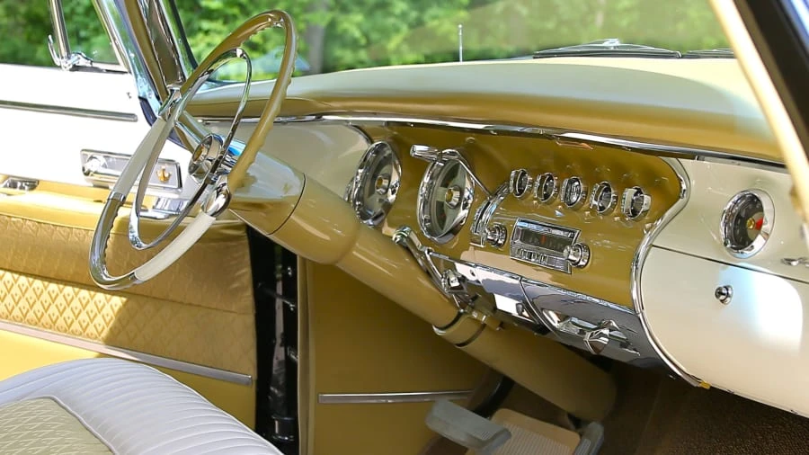 1955 Imperial Custom - Image 5 of 10