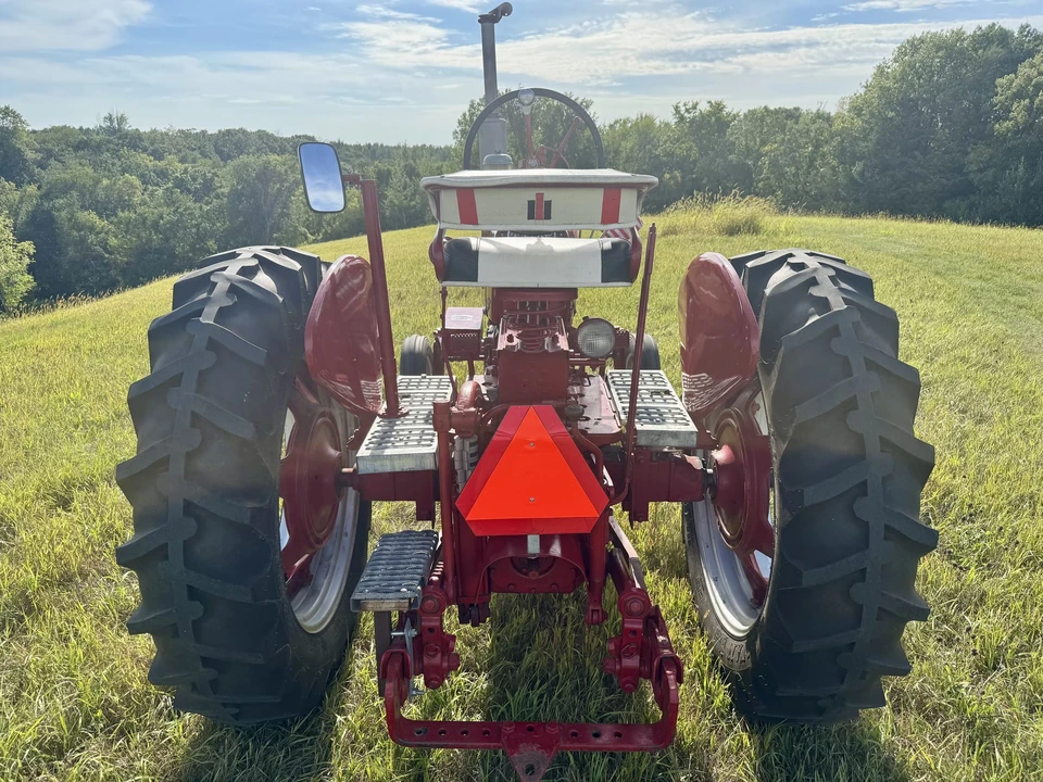 1955 International Harvester - Image 11 of 31