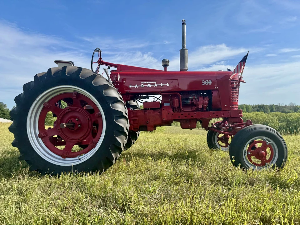 1955 International Harvester - Image 16 of 31
