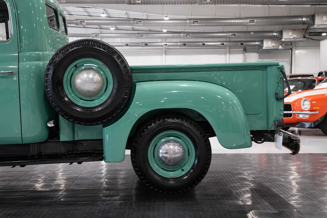 1955 International - Image 11 of 31