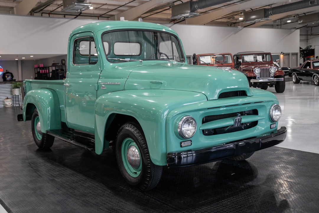1955 International - Image 6 of 31