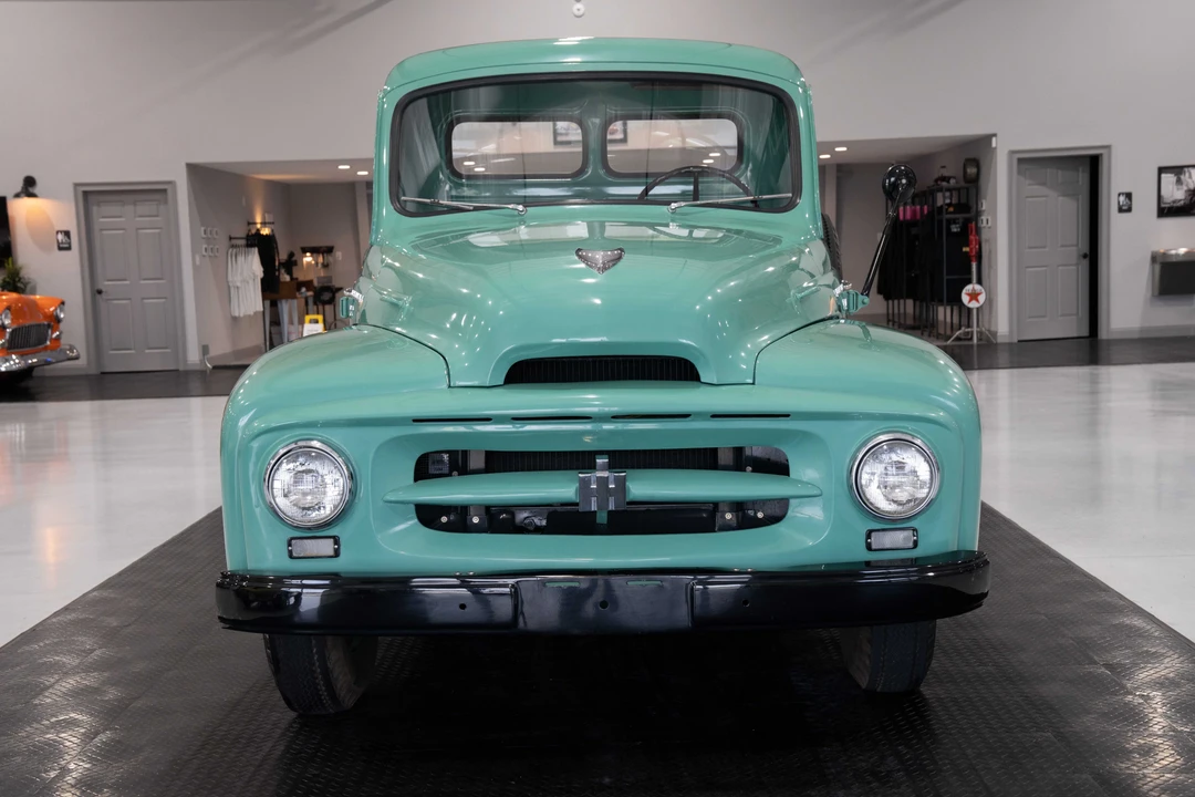 1955 International - Image 7 of 31