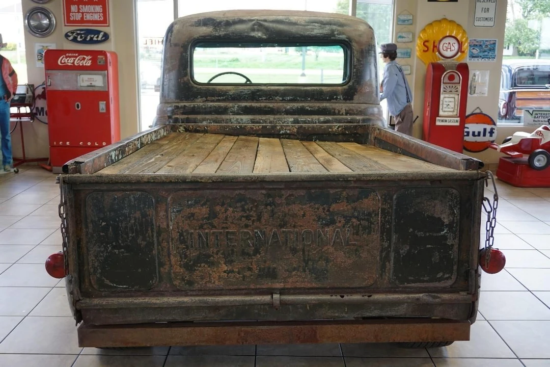 1955 International Harvester Pickup - Image 7 of 21