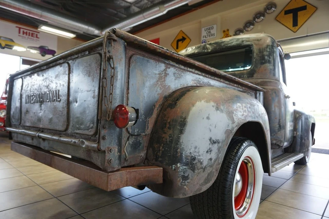 1955 International Harvester Pickup - Image 18 of 21