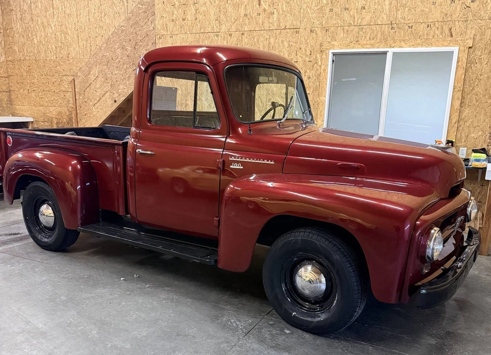 1955 International - Image 2 of 31