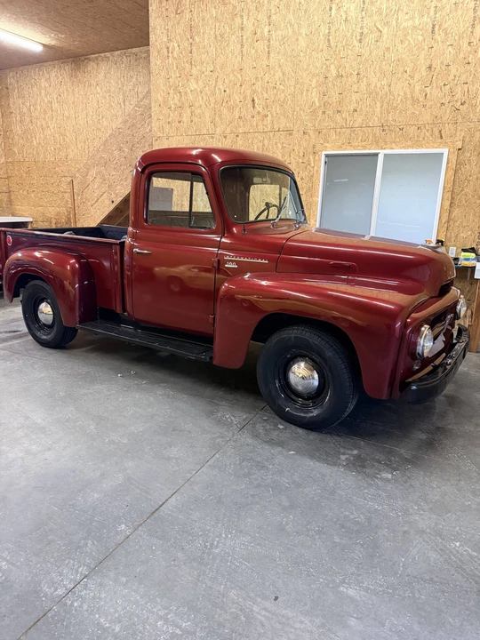 1955 International - Image 18 of 31