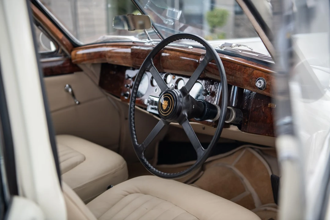 1955 Jaguar Mark VII & VIII & IX - Image 18 of 30
