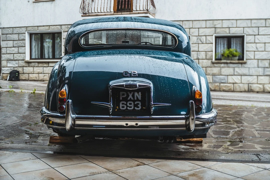 1955 Jaguar Mark VII & VIII & IX - Image 4 of 30