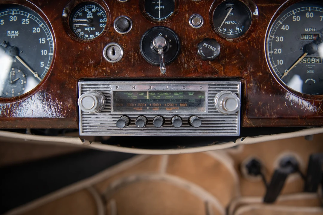 1955 Jaguar Mark VII & VIII & IX - Image 22 of 30