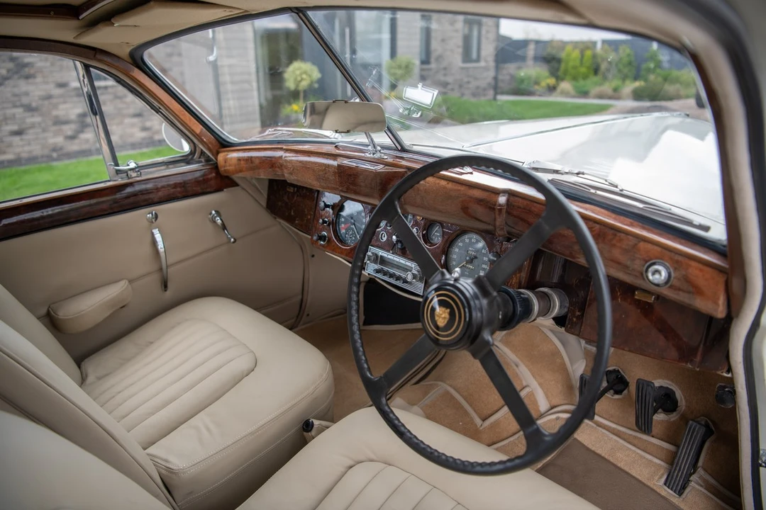 1955 Jaguar Mark VII & VIII & IX - Image 17 of 30