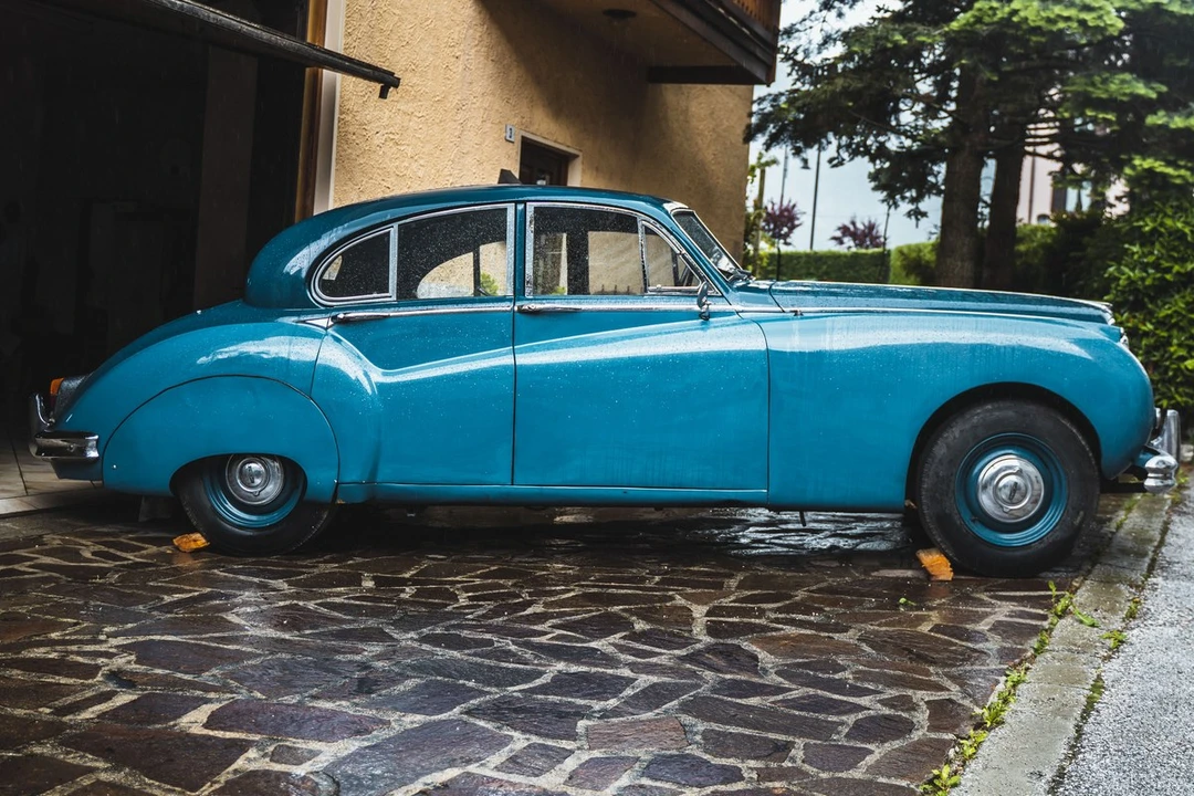 1955 Jaguar Mark VII & VIII & IX - Image 3 of 30