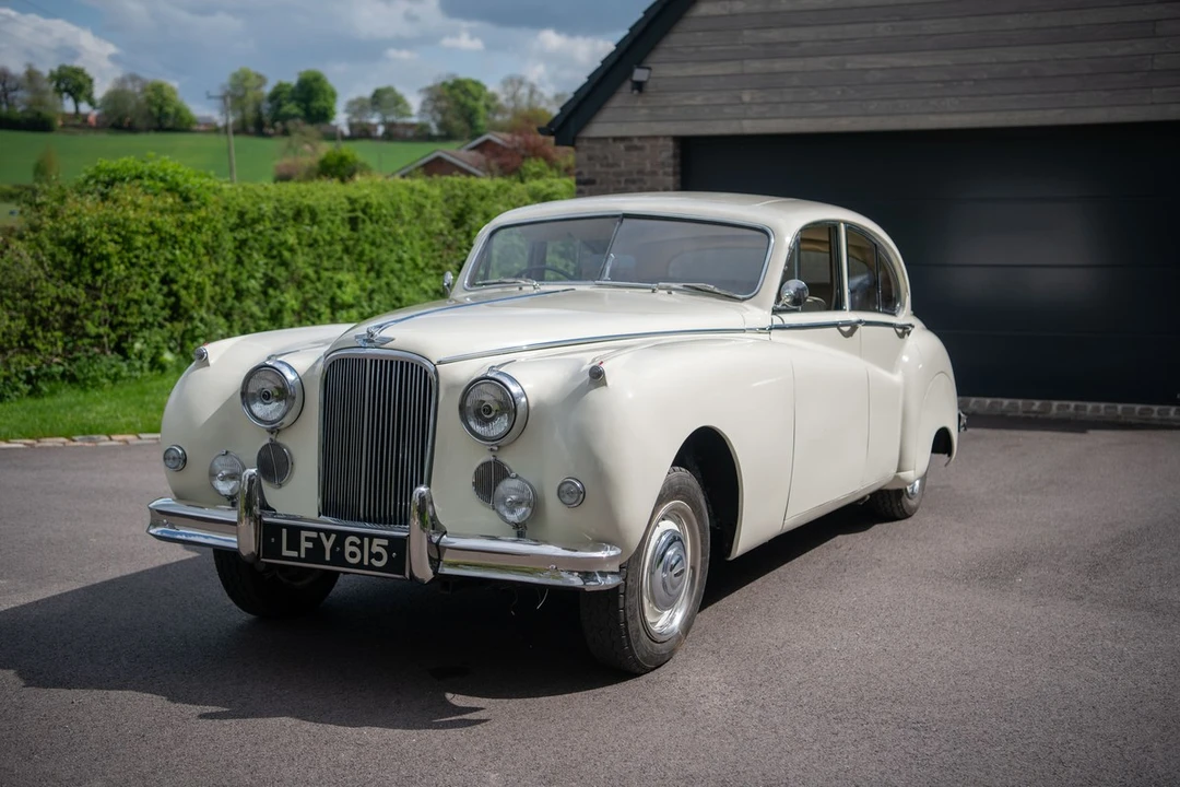 1955 Jaguar Mark VII & VIII & IX - Image 3 of 30