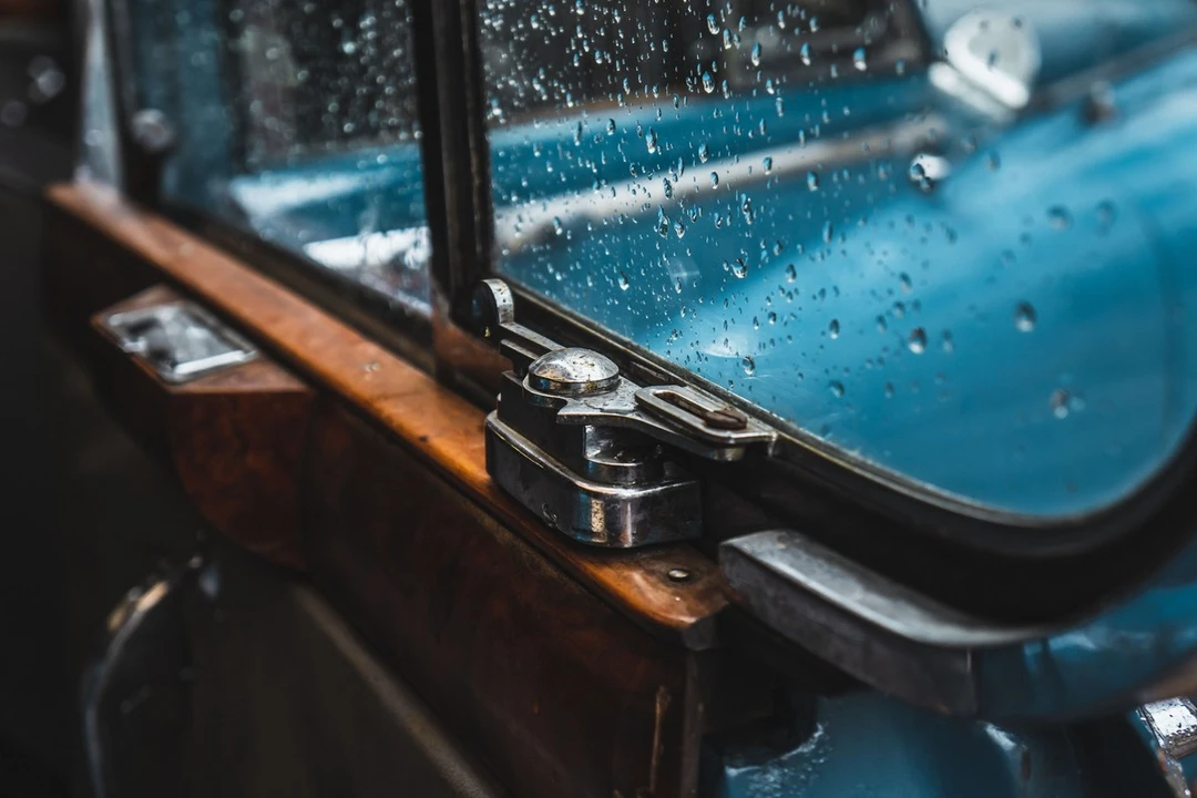 1955 Jaguar Mark VII & VIII & IX - Image 25 of 30