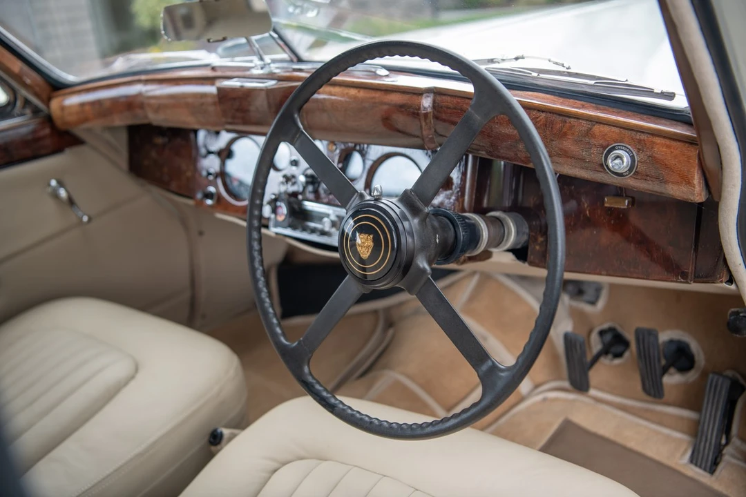 1955 Jaguar Mark VII & VIII & IX - Image 16 of 30