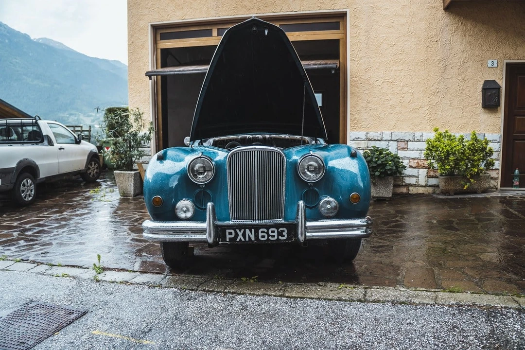 1955 Jaguar Mark VII & VIII & IX - Image 8 of 30