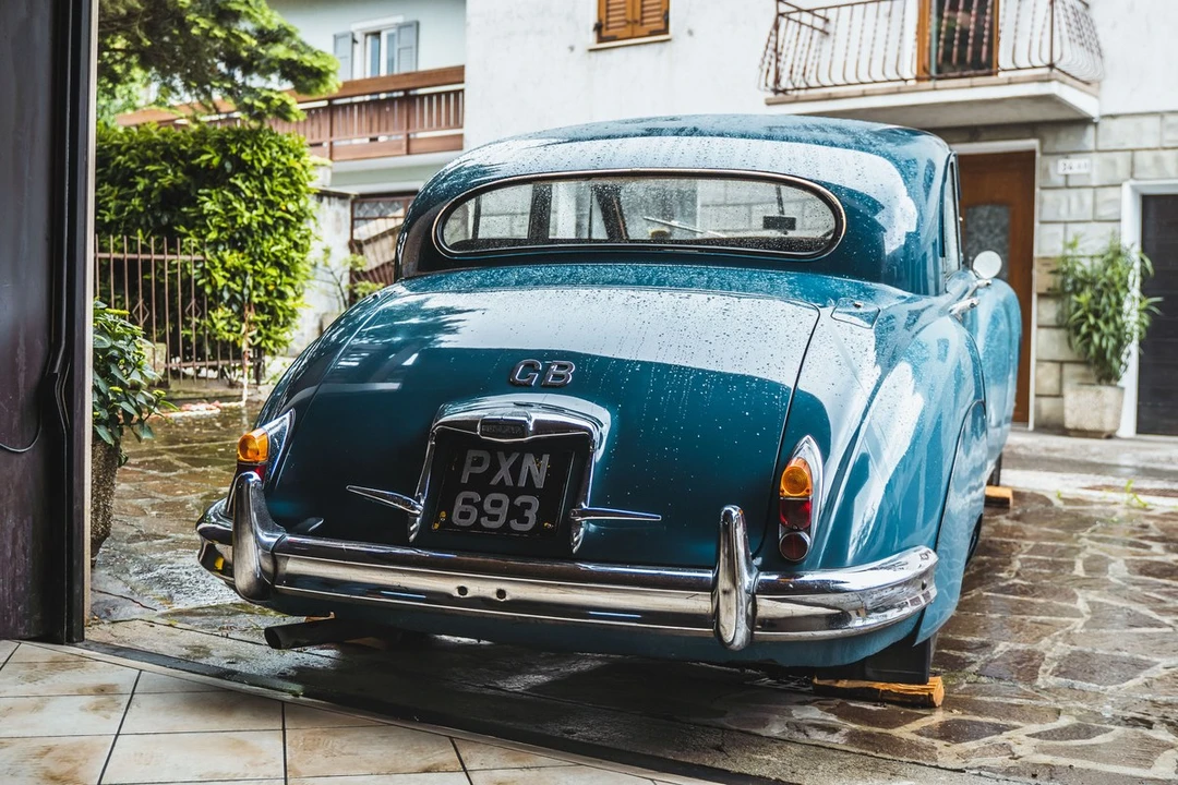 1955 Jaguar Mark VII & VIII & IX - Image 7 of 30