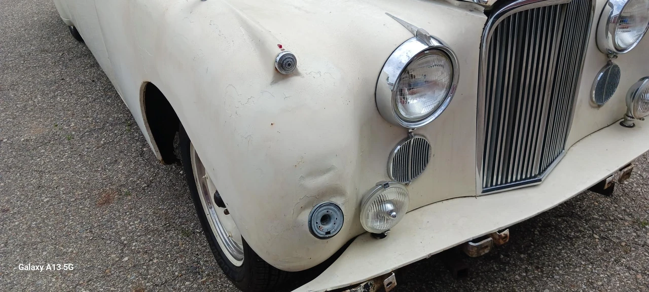 1955 Jaguar Mark VII & VIII & IX - Image 22 of 31