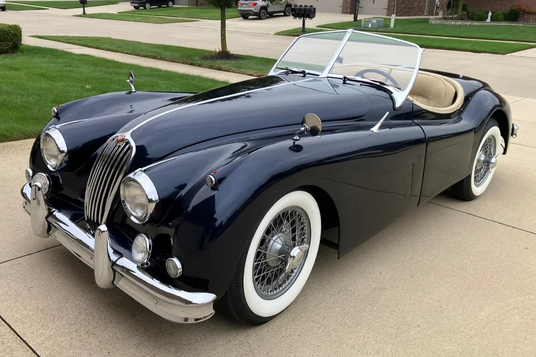 1955 Jaguar XK - Image 8 of 21