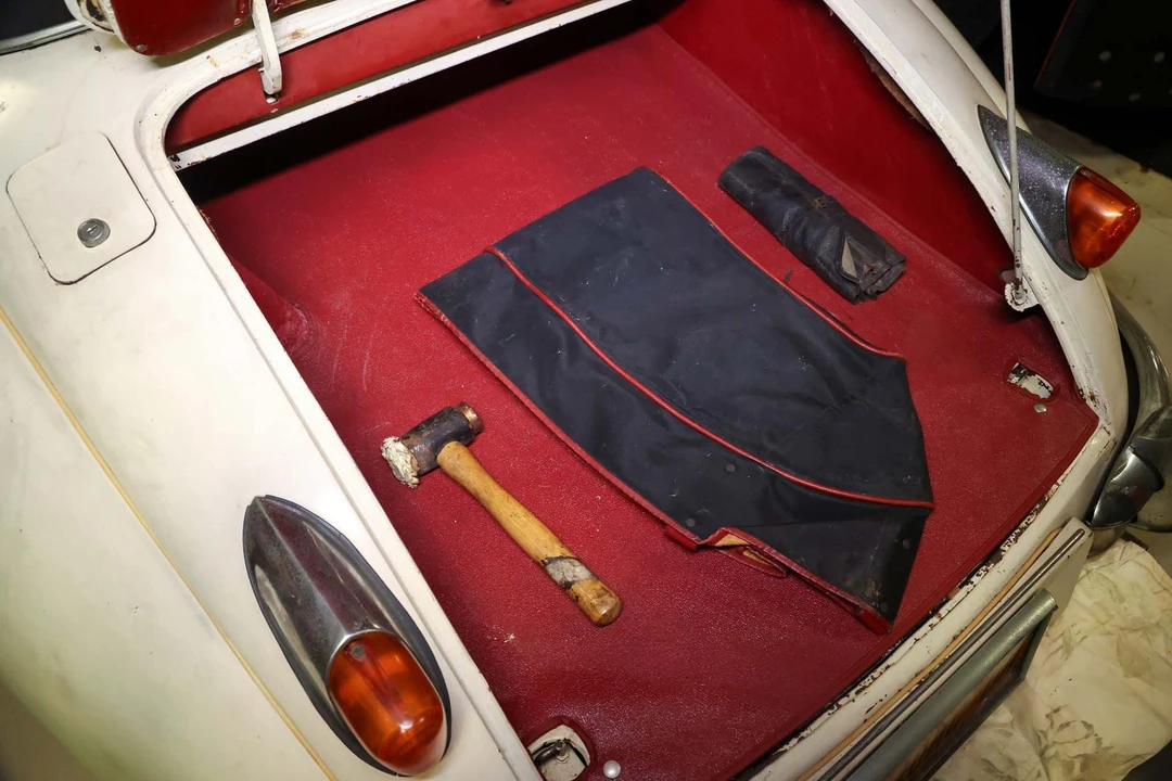 1955 Jaguar XK140 DHC Drophead - Image 19 of 31
