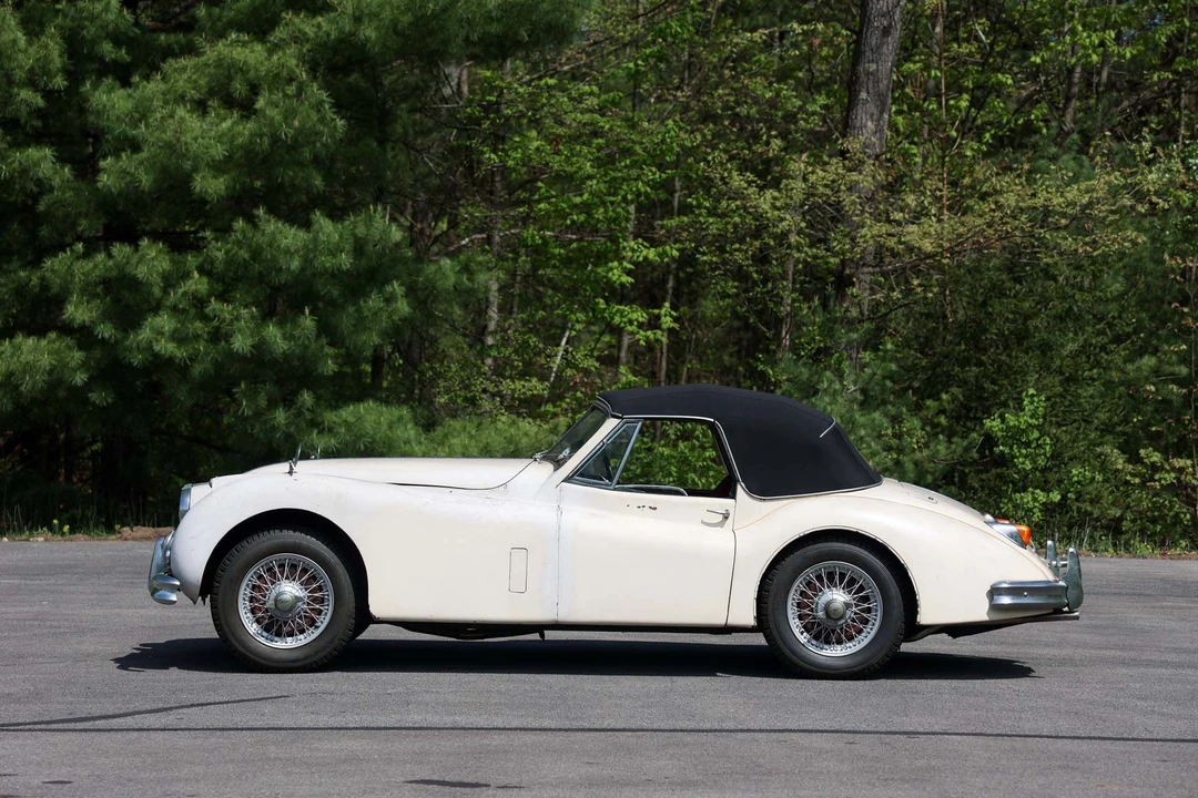 1955 Jaguar XK140 DHC Drophead - Image 9 of 31