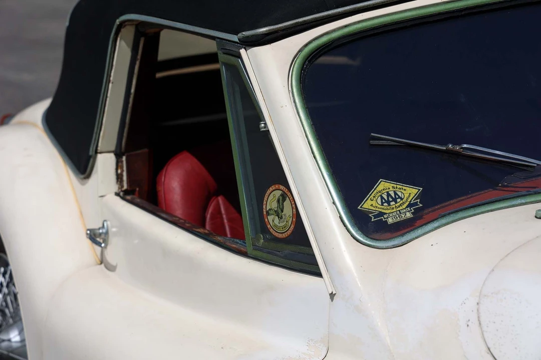 1955 Jaguar XK140 DHC Drophead - Image 28 of 31