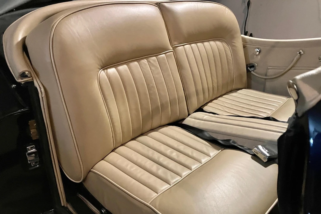 1955 Jaguar XK - Image 8 of 21