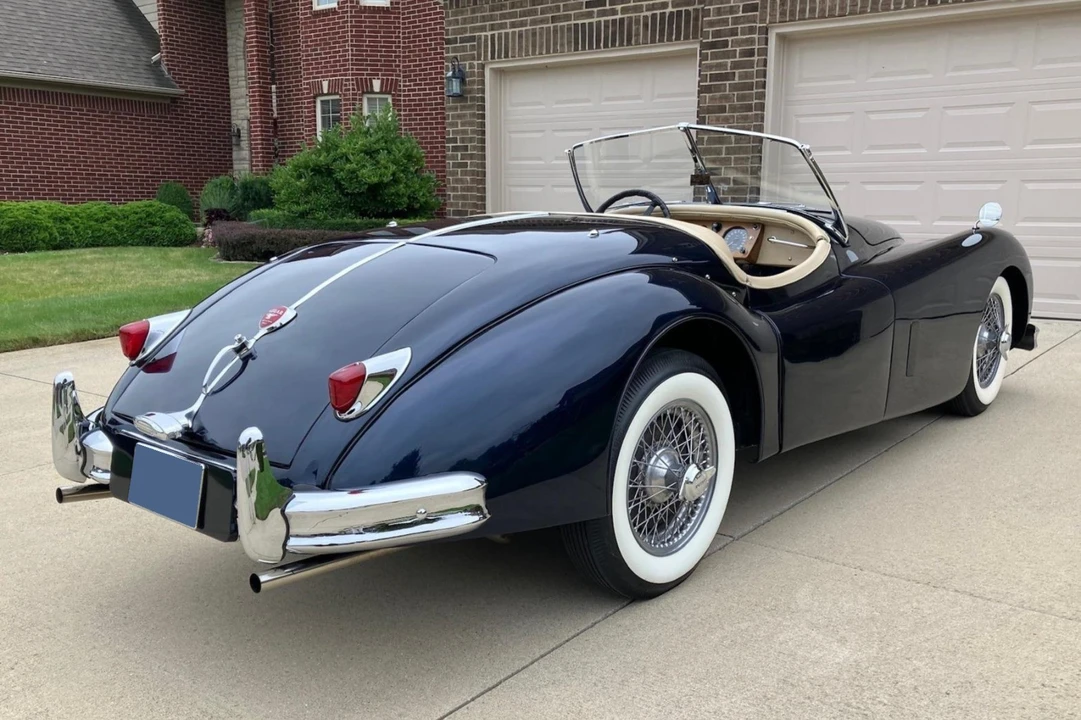 1955 Jaguar XK - Image 5 of 21