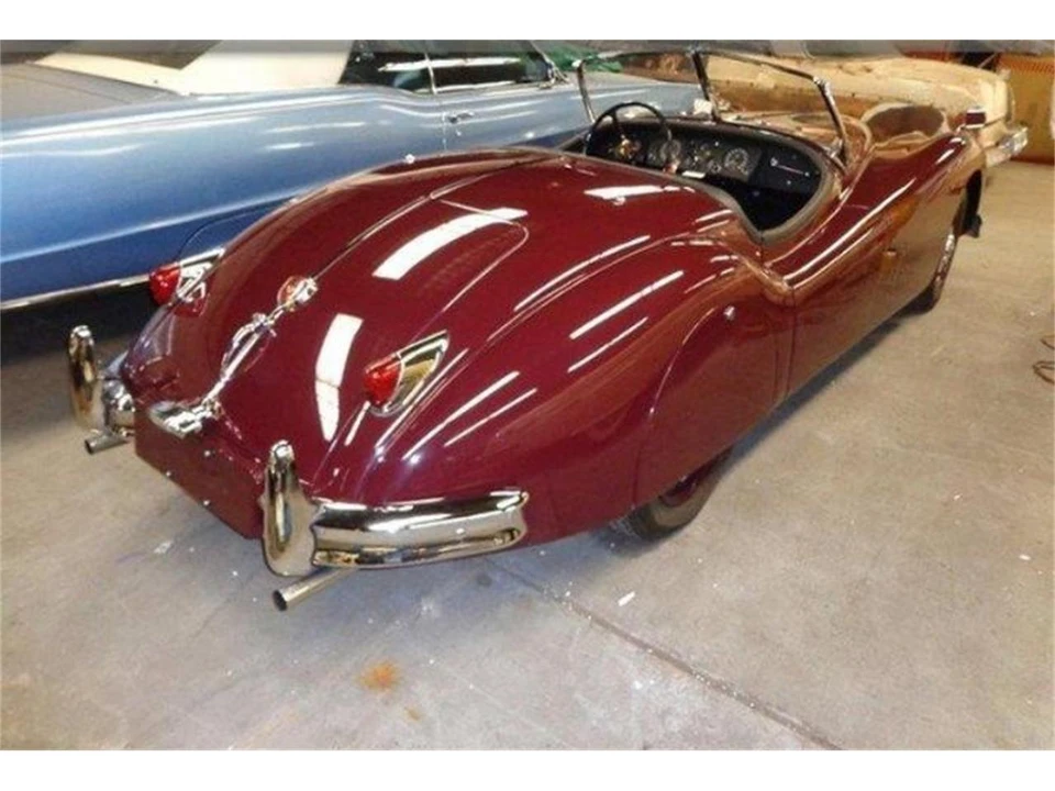 1955 Jaguar XK140 - Image 15 of 21